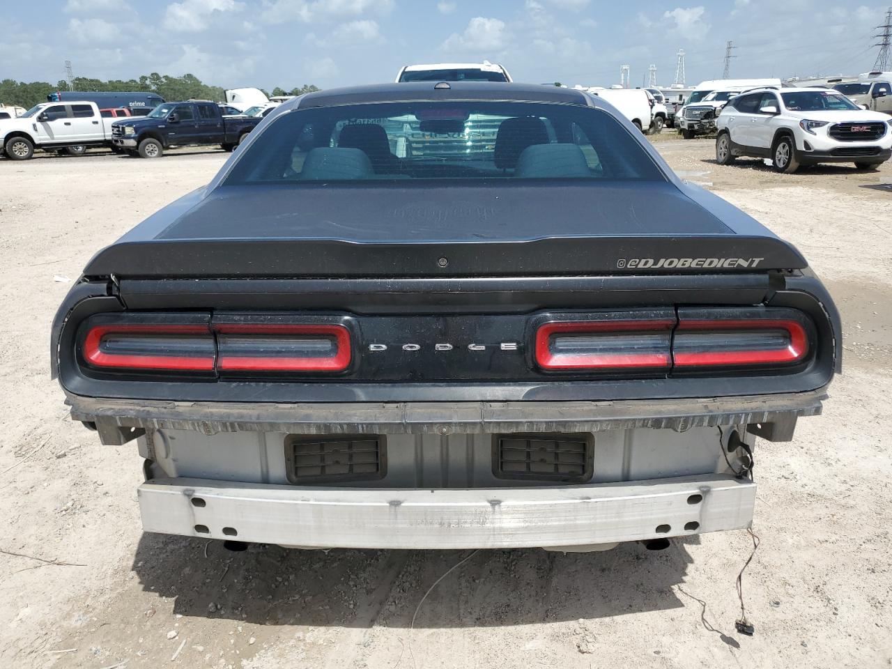 2018 Dodge Challenger Sxt VIN: 2C3CDZAG1JH131876 Lot: 65316014