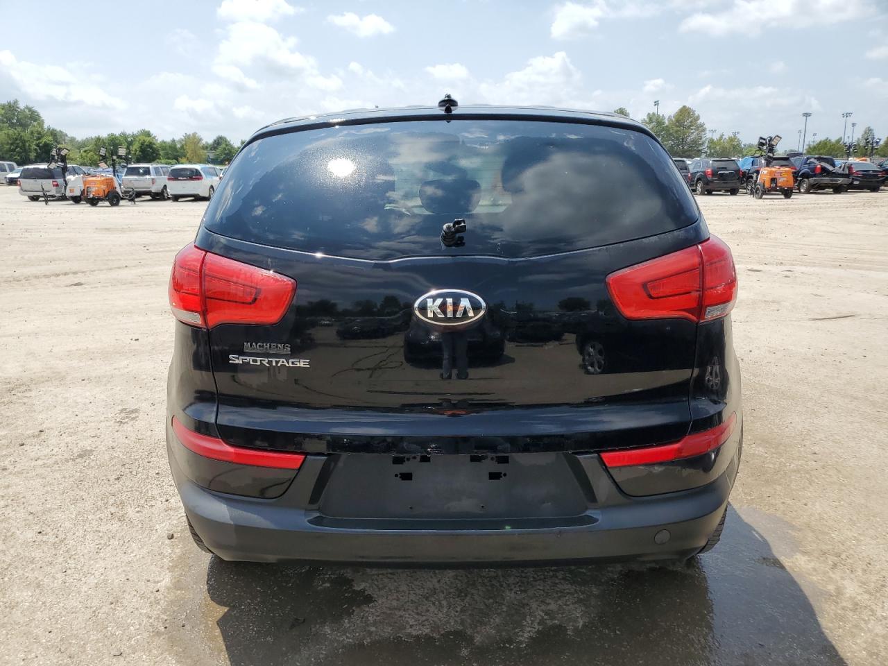 KNDPBCAC2F7778917 2015 Kia Sportage Lx