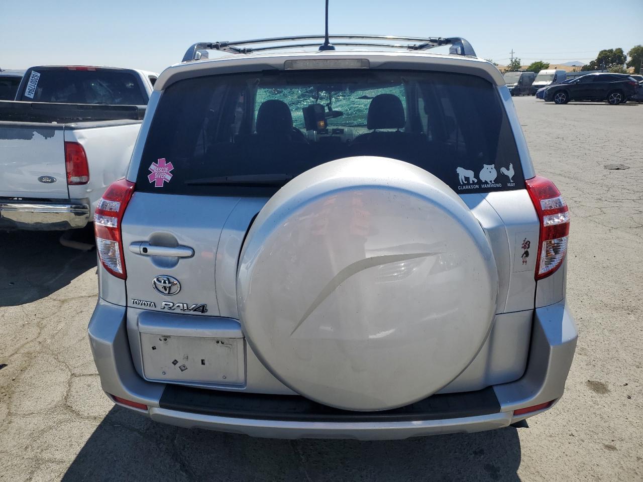 2010 Toyota Rav4 Limited VIN: JTMYK4DV1AD003929 Lot: 62573654