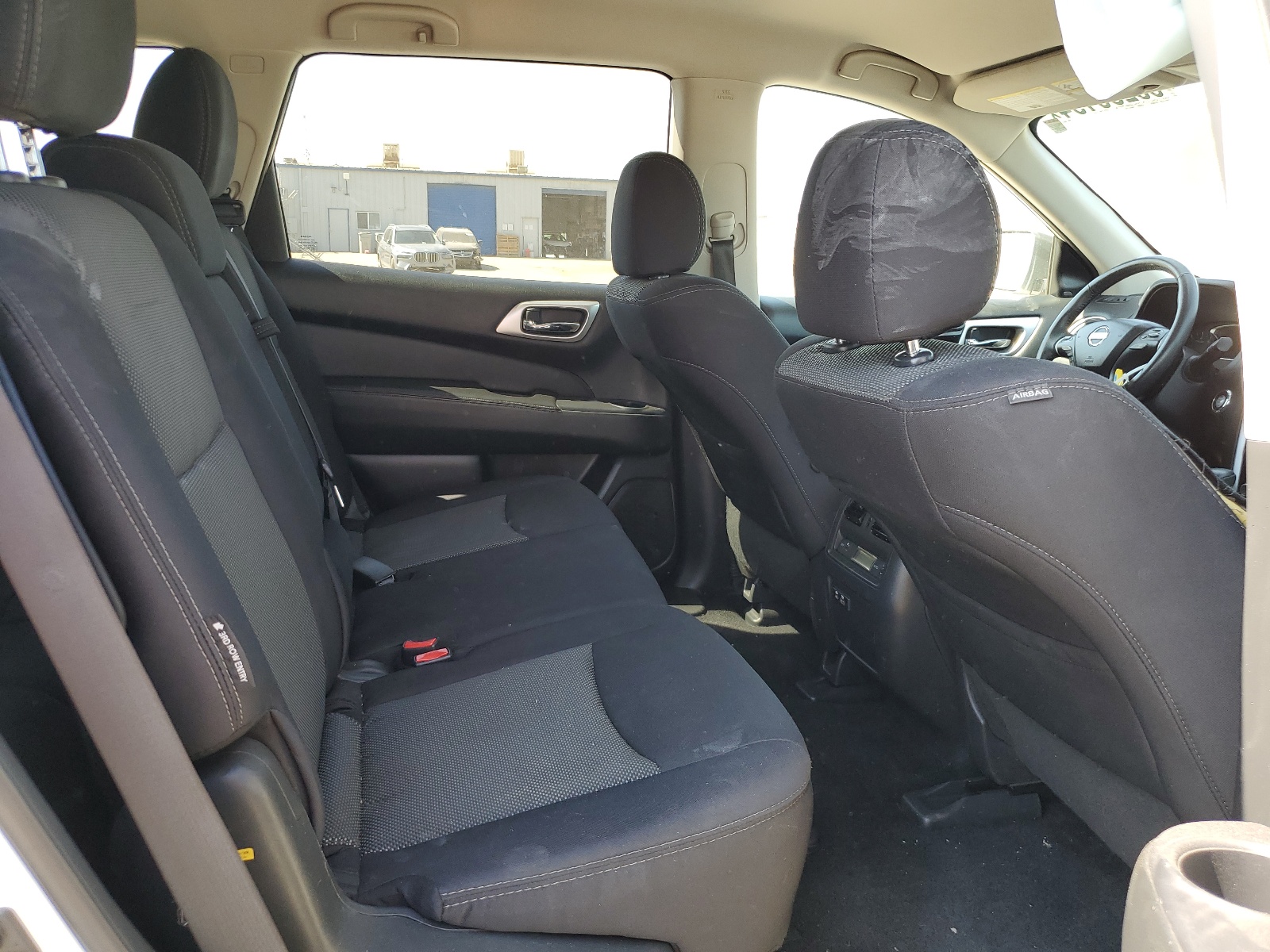 5N1DR2MN7KC596357 2019 Nissan Pathfinder S