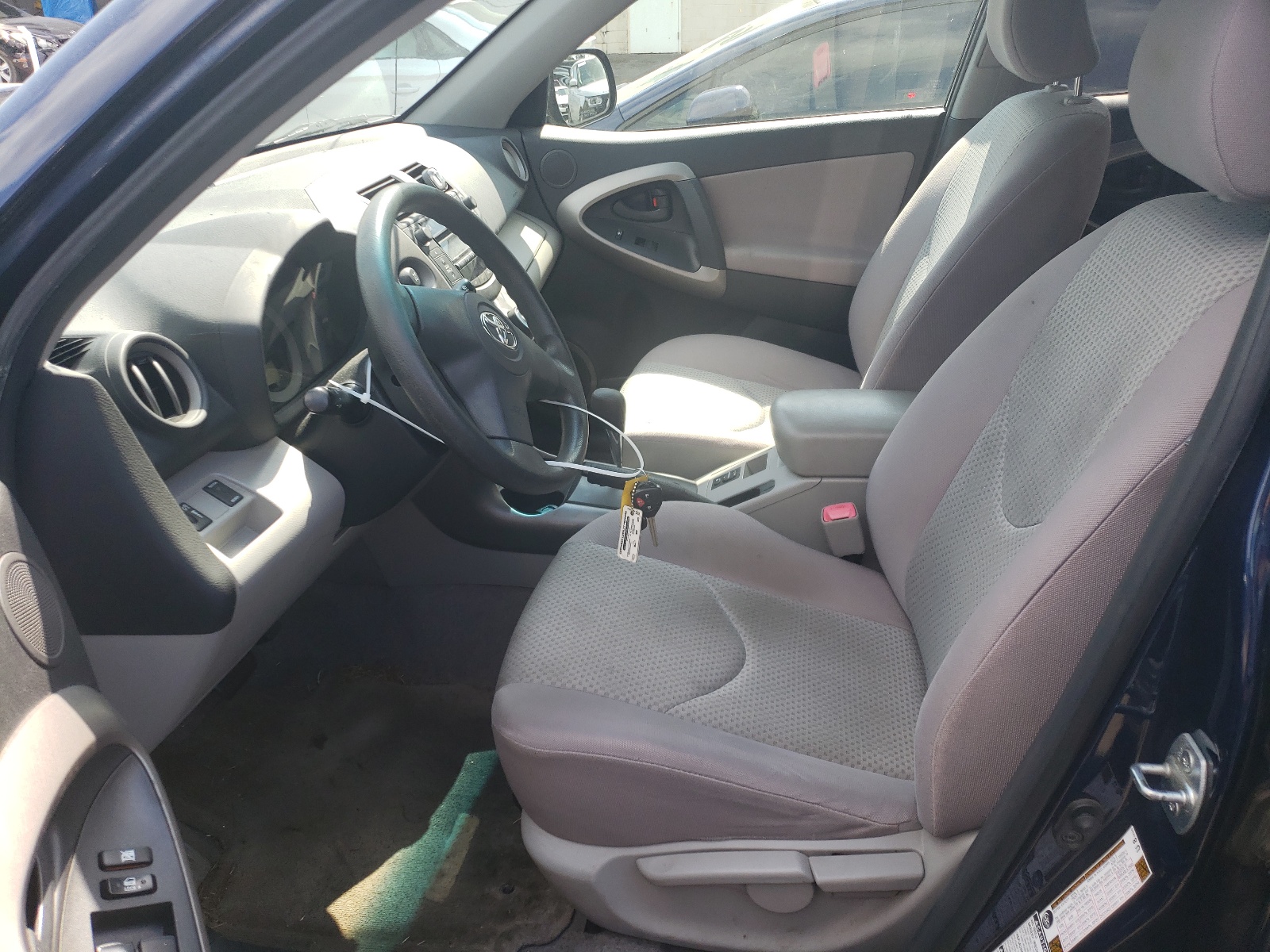 JTMBD33V676023215 2007 Toyota Rav4