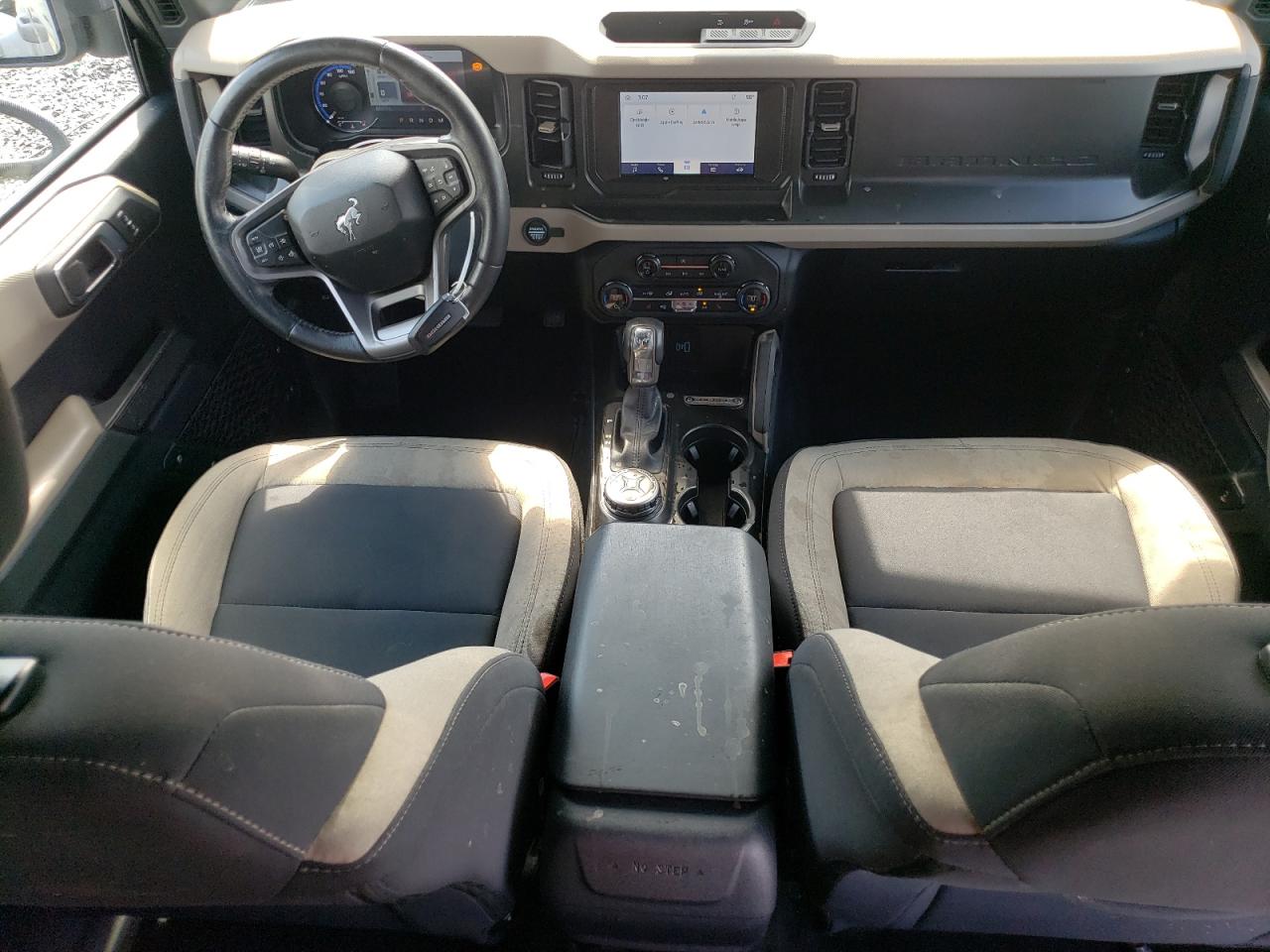 2023 Ford Bronco Base VIN: 1FMDE5BH1PLB19926 Lot: 63532694