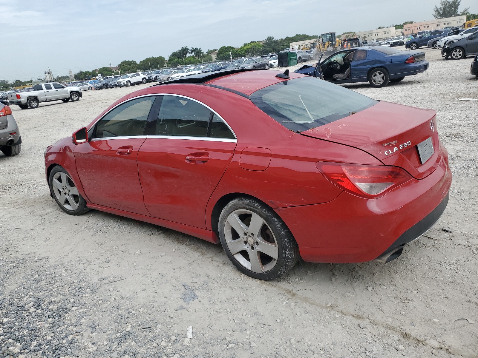 2016 Mercedes-Benz Cla 250 vin: WDDSJ4EB7GN330664