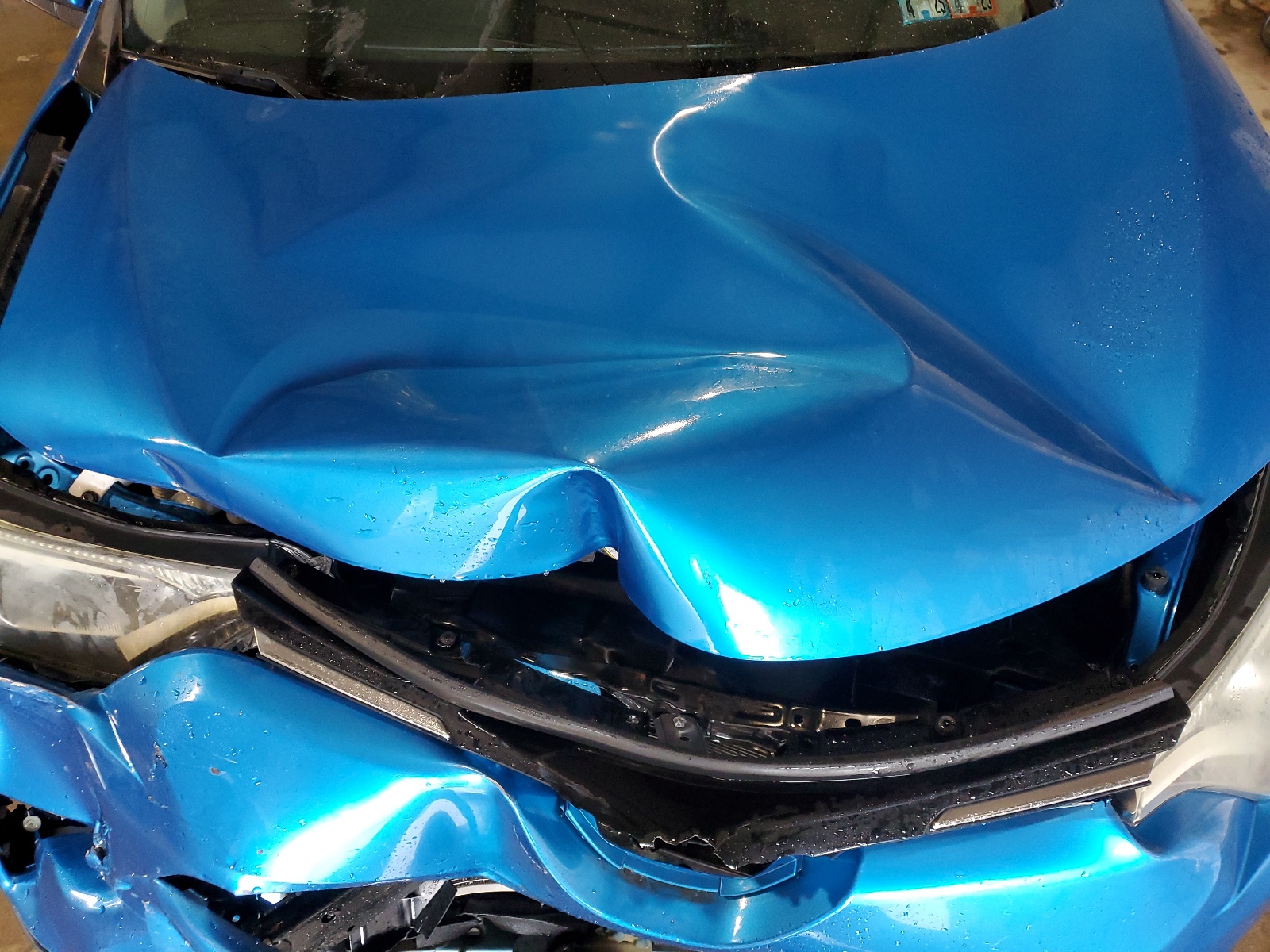 2T3RFREV8GW438155 2016 Toyota Rav4 Xle