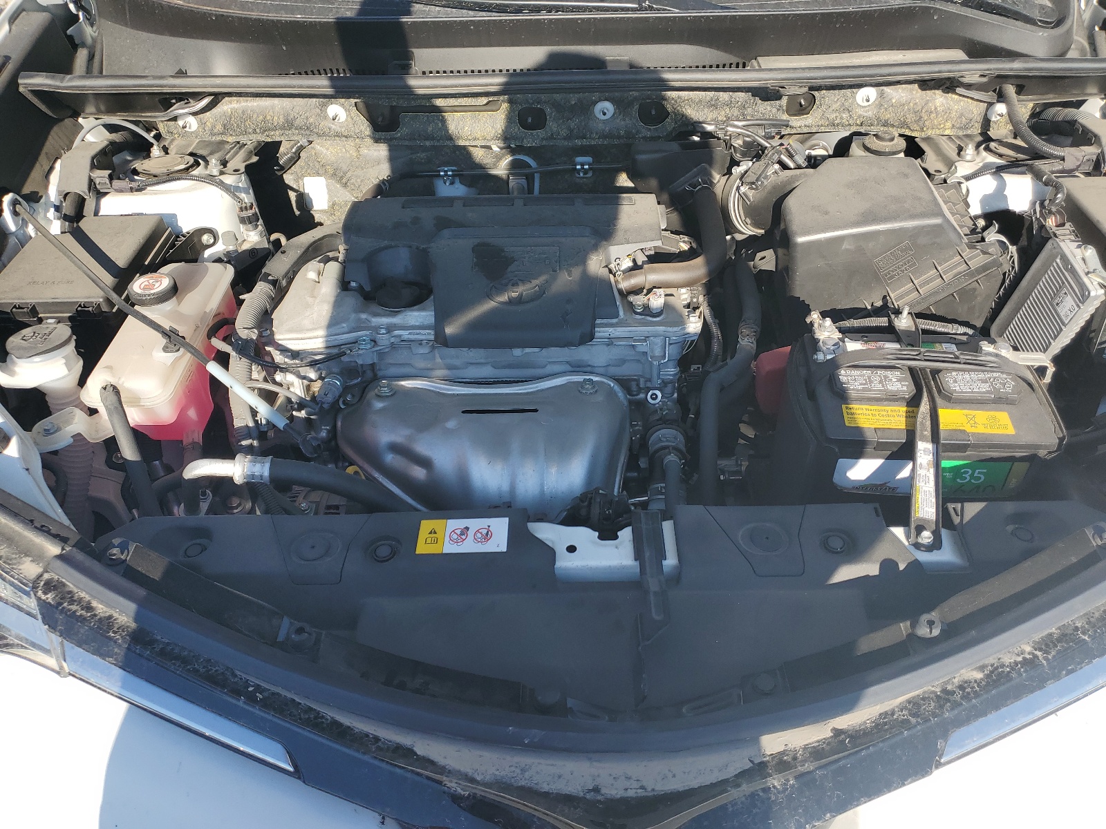 JTMRFREV3HD220784 2017 Toyota Rav4 Xle