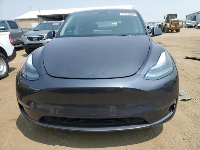  TESLA MODEL Y 2024 Серый