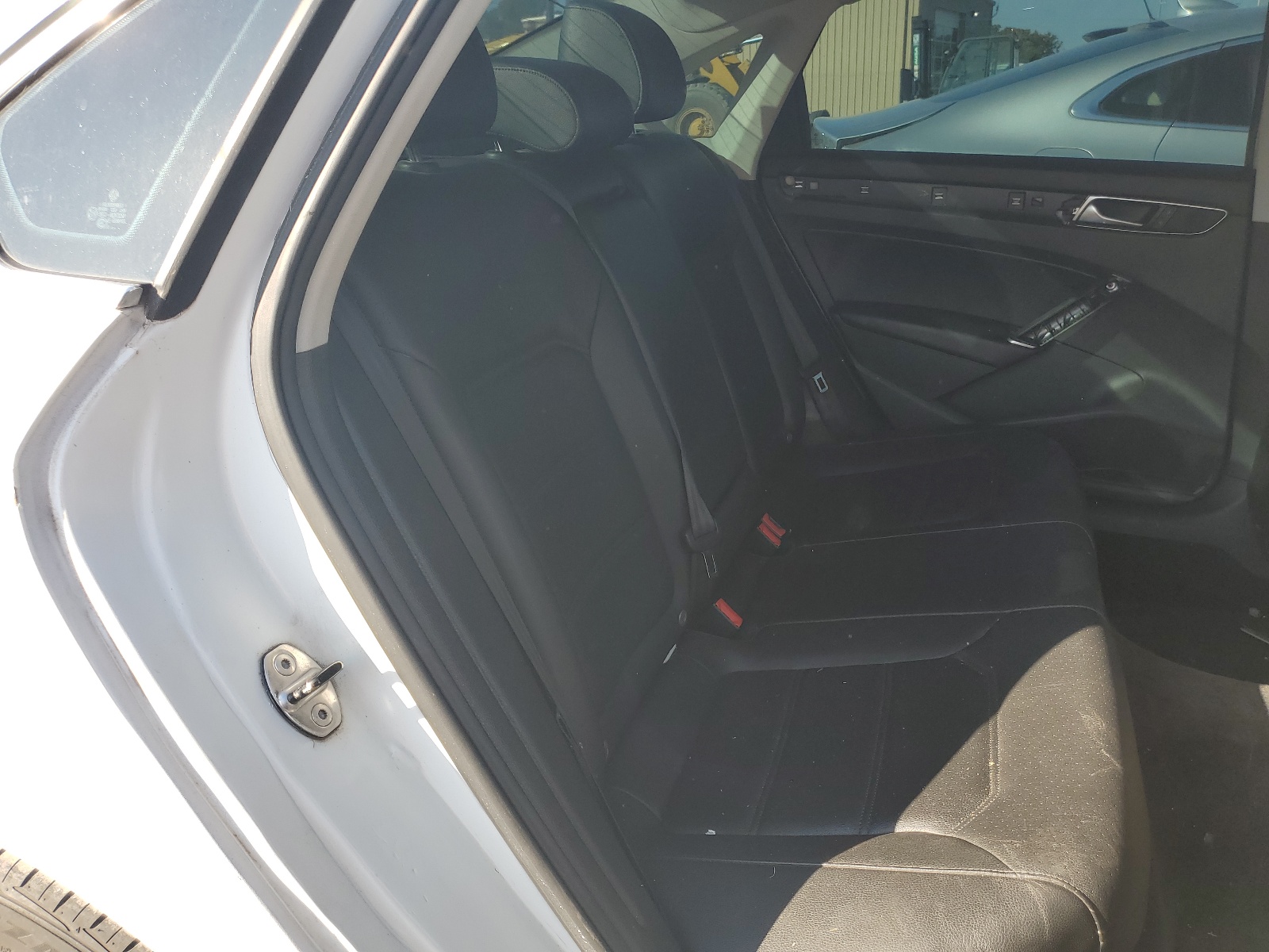 1VWGT7A37HC046665 2017 Volkswagen Passat Se