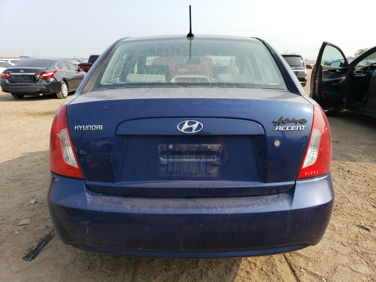 2008 Hyundai Accent Gls VIN: KMHCN46C08U279490 Lot: 64631854