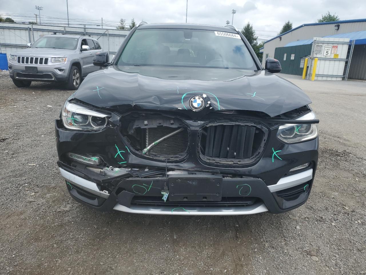 VIN 5UXTR9C5XJLD60232 2018 BMW X3 no.5