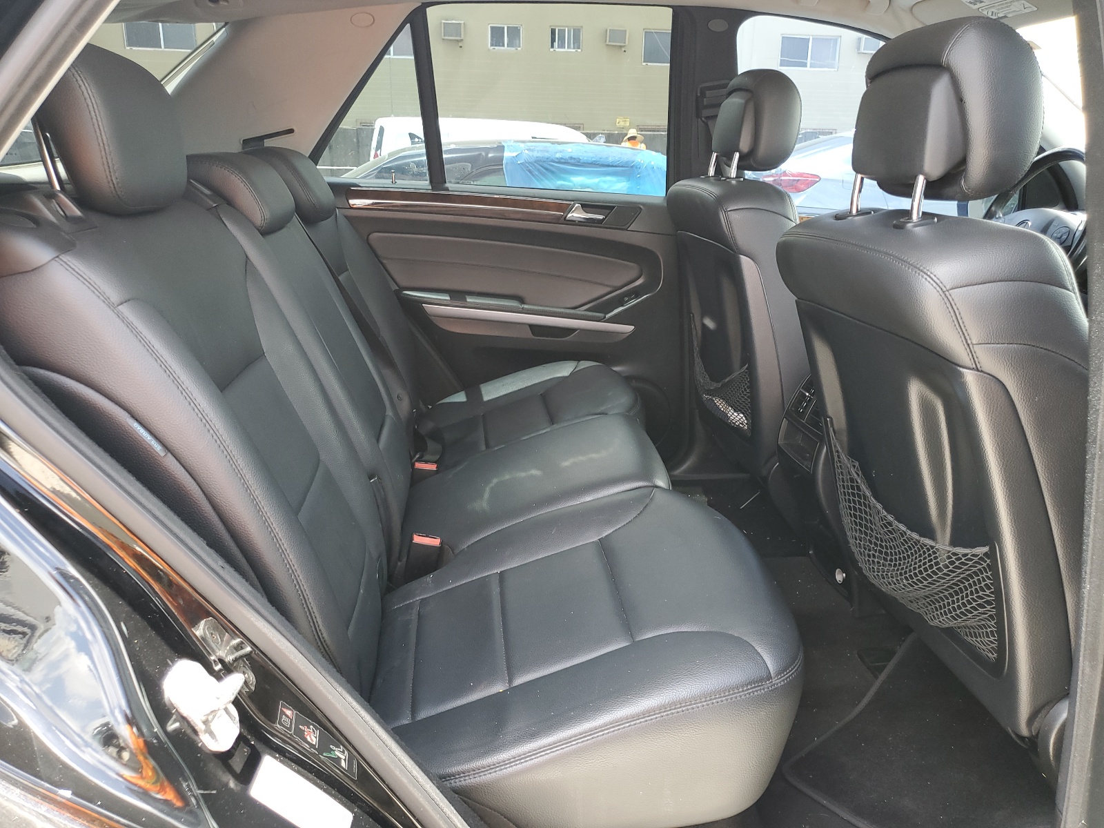 4JGBB7CB6AA610839 2010 Mercedes-Benz Ml 550 4Matic