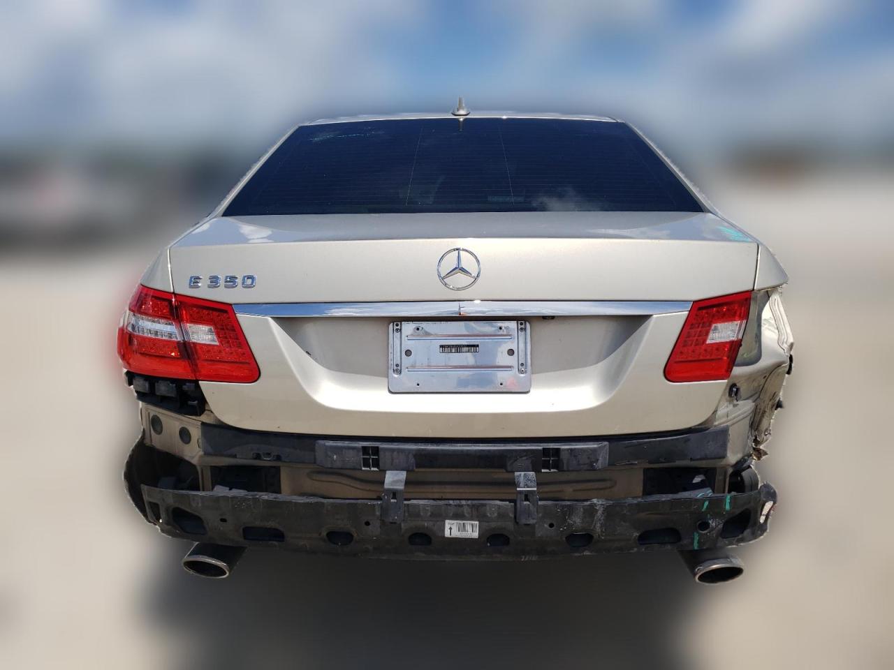 2010 Mercedes-Benz E 350 VIN: WDDHF5GB3AA033002 Lot: 65355814