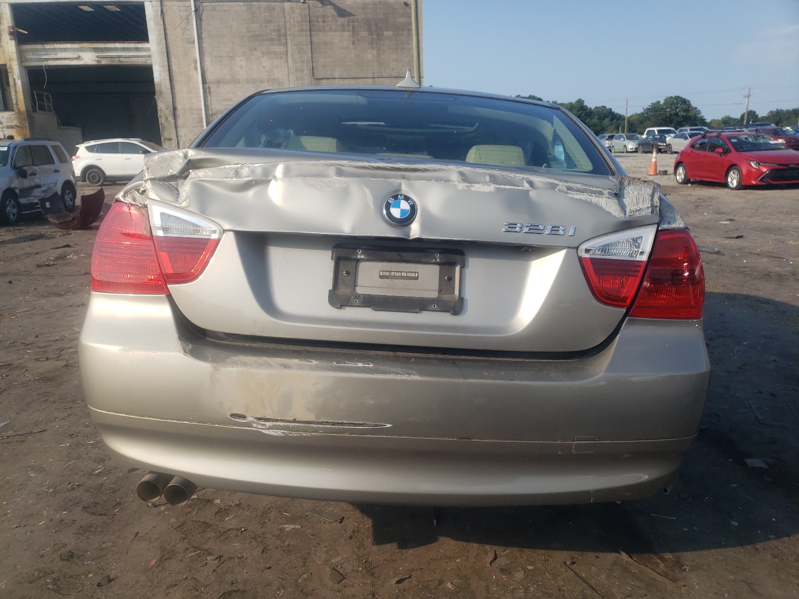 WBAVC53547FZ78197 2007 BMW 328 I Sulev