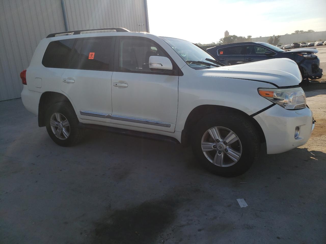 2015 Toyota Land Cruiser VIN: JTMHY7AJ6F4032867 Lot: 62840404