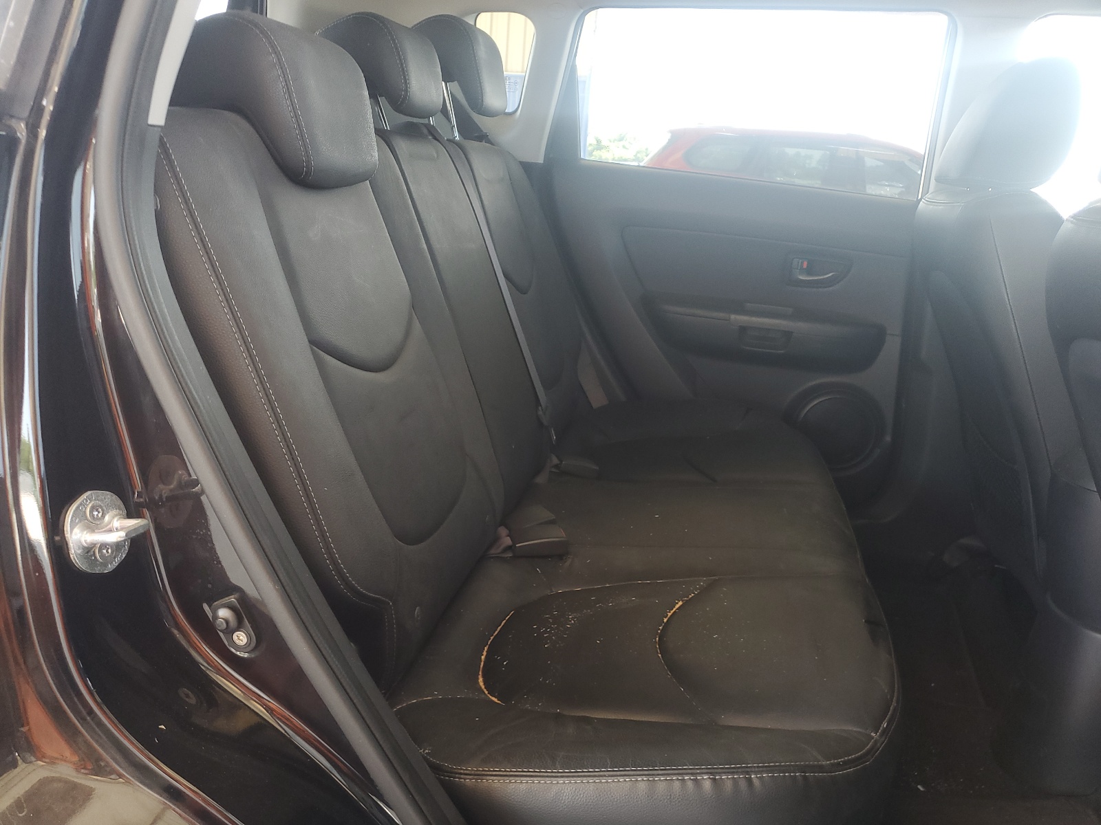 KNDJT2A21A7126576 2010 Kia Soul +