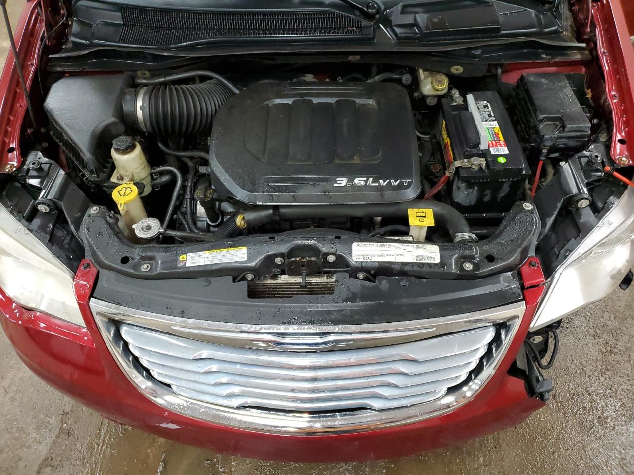 2011 Chrysler Town & Country Touring VIN: 2A4RR5DG4BR604025 Lot: 61627644