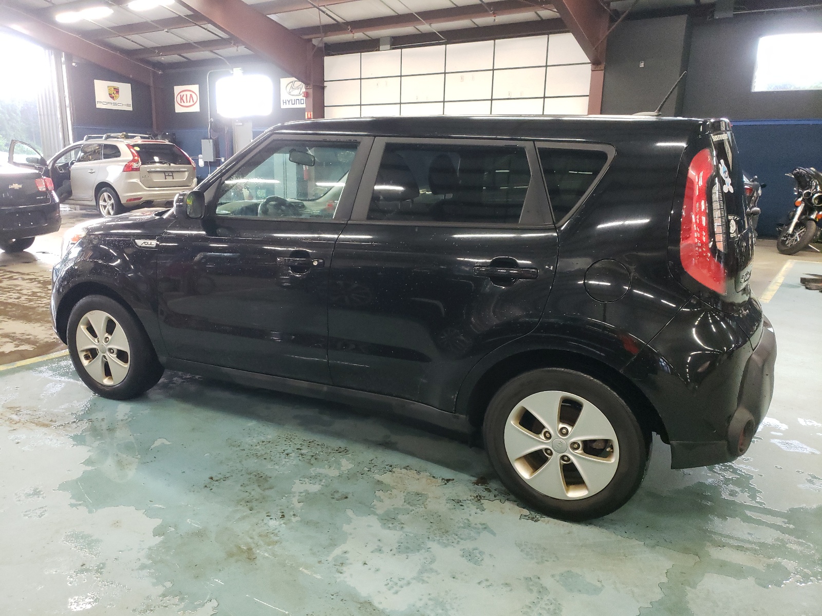 2016 Kia Soul vin: KNDJN2A21G7245747