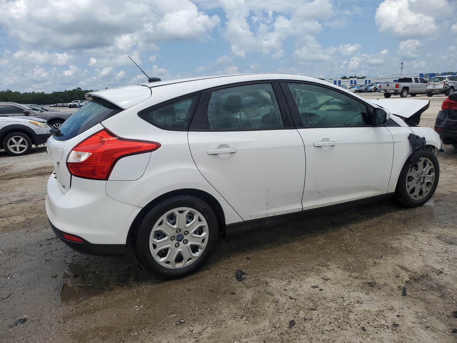 1FAHP3K28CL337751 2012 Ford Focus Se