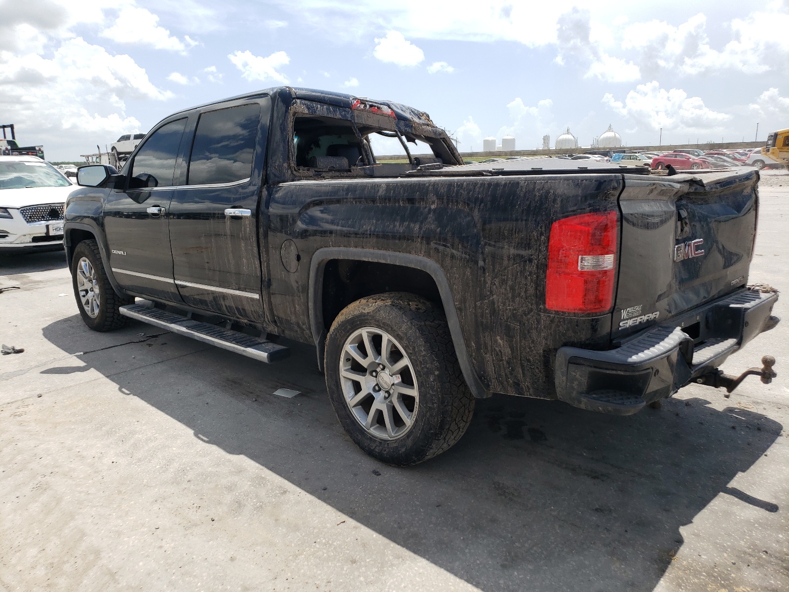 2014 GMC Sierra K1500 Denali vin: 3GTU2WEC4EG431493