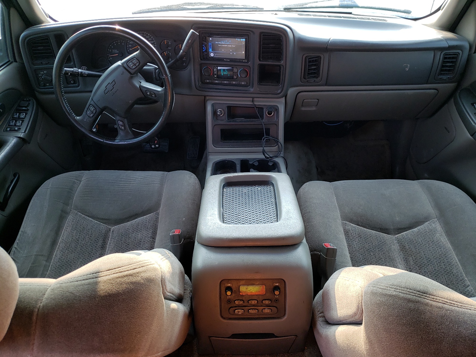 1GNEC13T53J321384 2003 Chevrolet Tahoe C1500