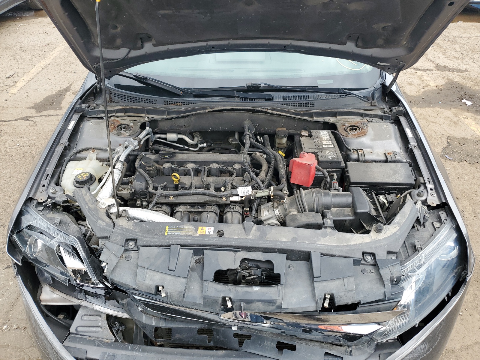 3FAHP0HAXAR305721 2010 Ford Fusion Se