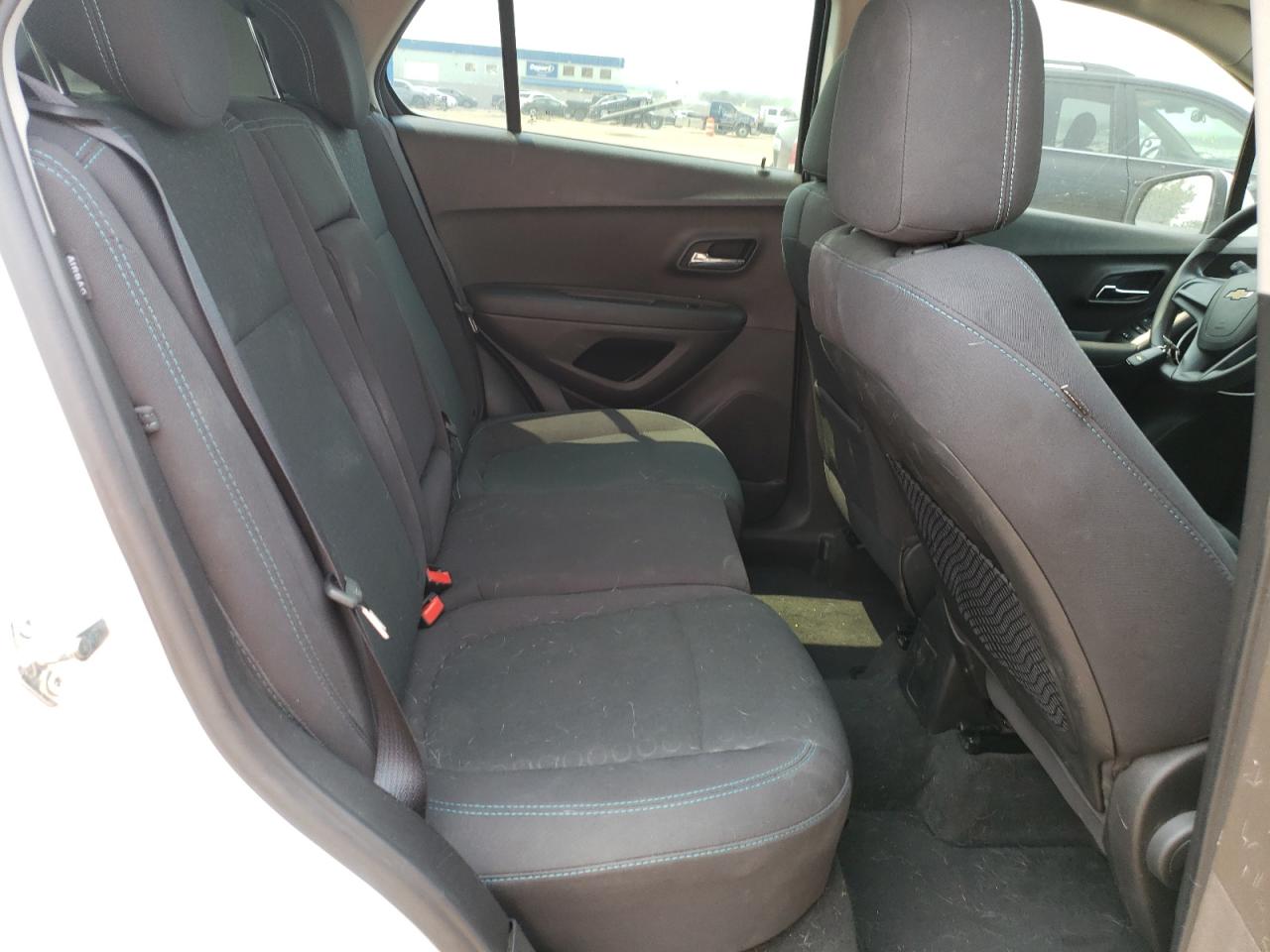 2015 Chevrolet Trax Ls VIN: 3GNCJKSB0FL256422 Lot: 63010314