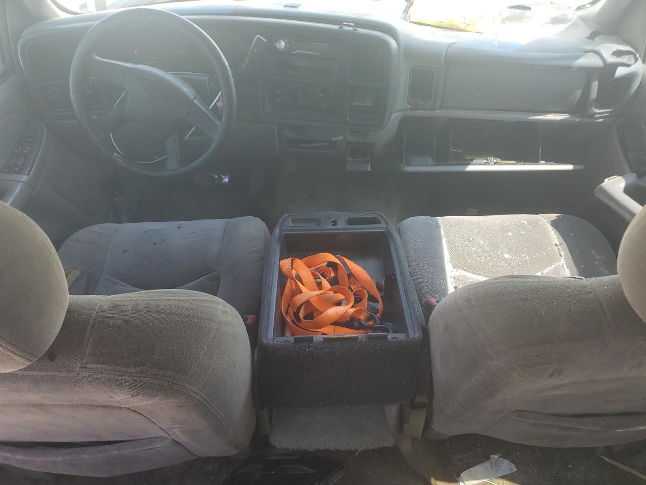 2005 Chevrolet Tahoe C1500 VIN: 1GNEC13T95R165516 Lot: 62337594