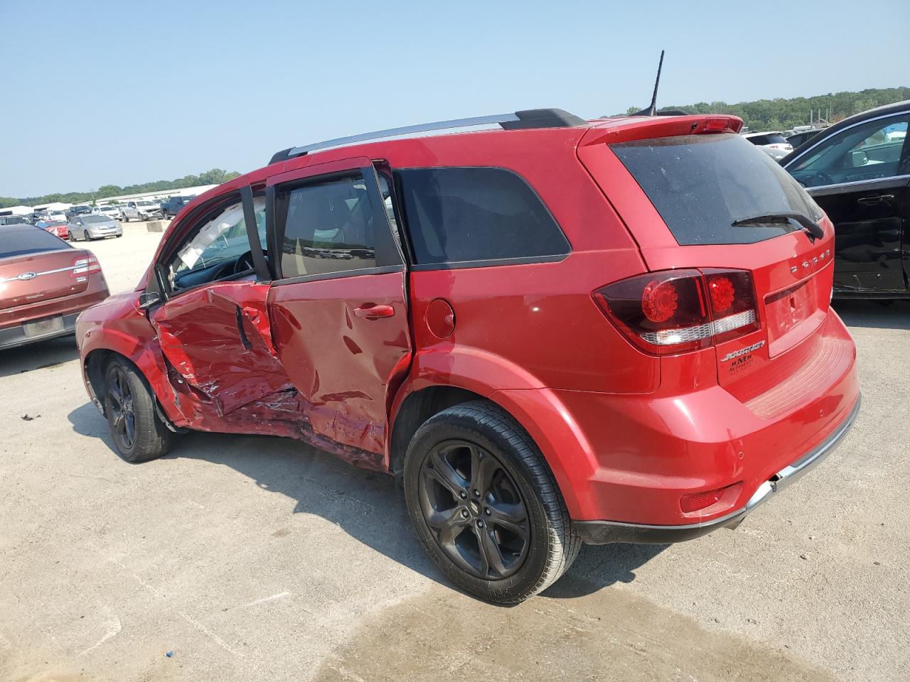 2018 Dodge Journey - Image 2