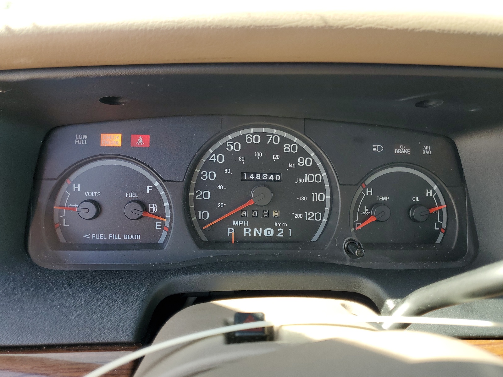 2FAFP73W64X164400 2004 Ford Crown Victoria