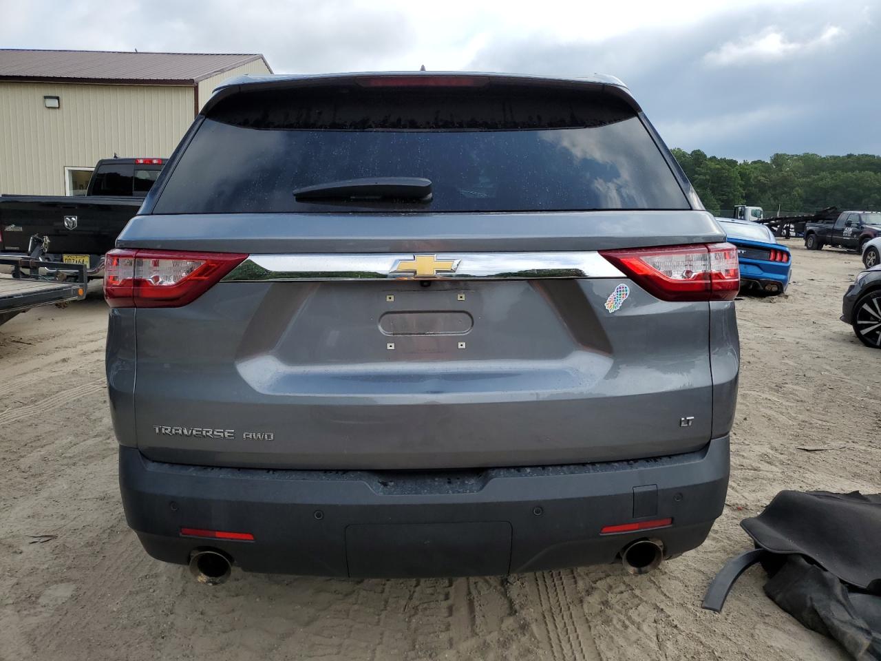 1GNEVGKW4KJ274078 2019 Chevrolet Traverse Lt