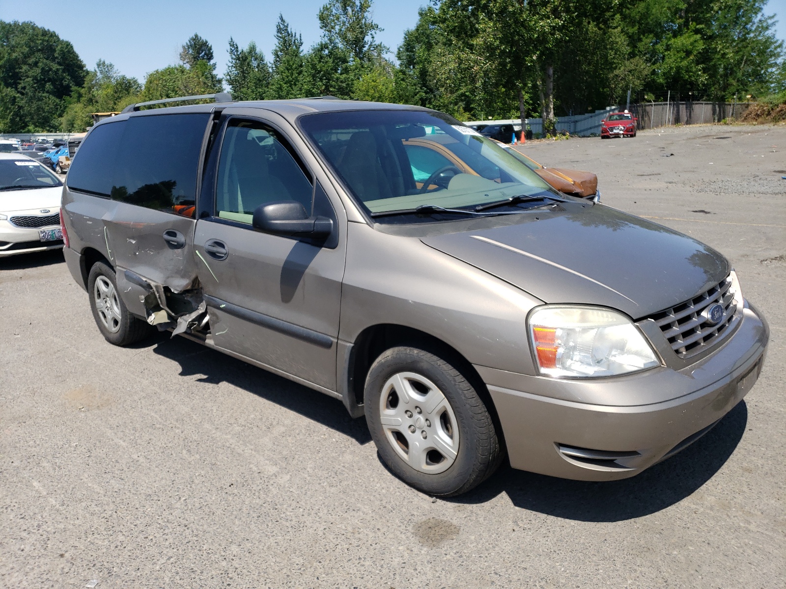 2FMDA516X6BA28745 2006 Ford Freestar Se