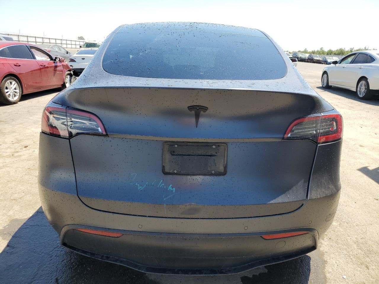 2022 Tesla Model Y VIN: 7SAYGDEE7NF352739 Lot: 63686004