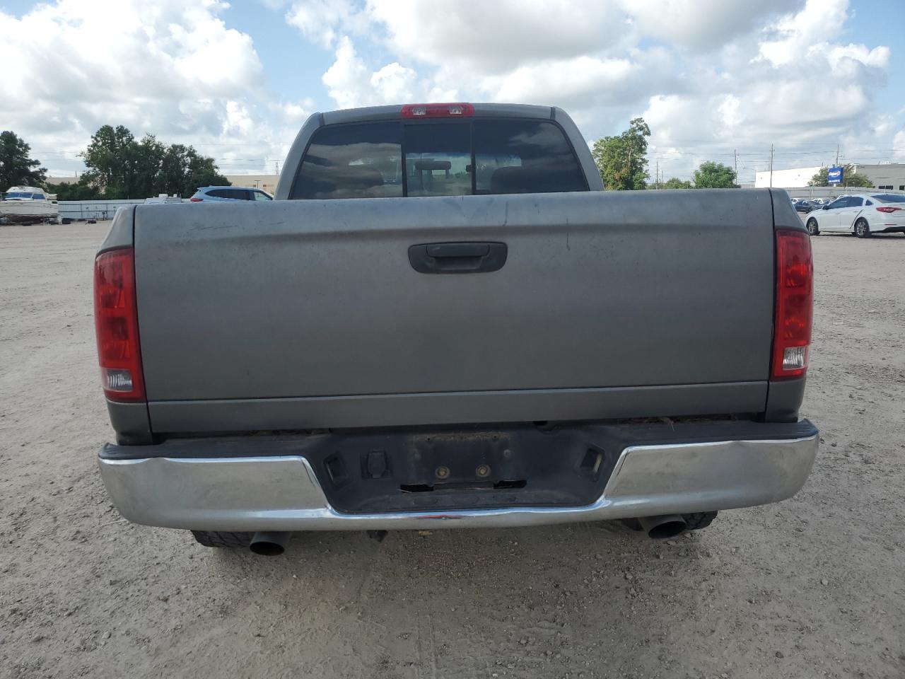 2005 Dodge Ram 1500 St VIN: 1D7HA18D15S323519 Lot: 63023714