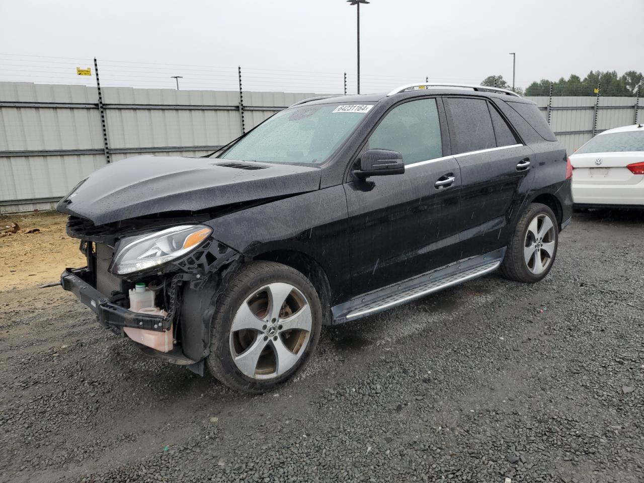 4JGDA5JB6JB058661 2018 MERCEDES-BENZ GLE - Image 1