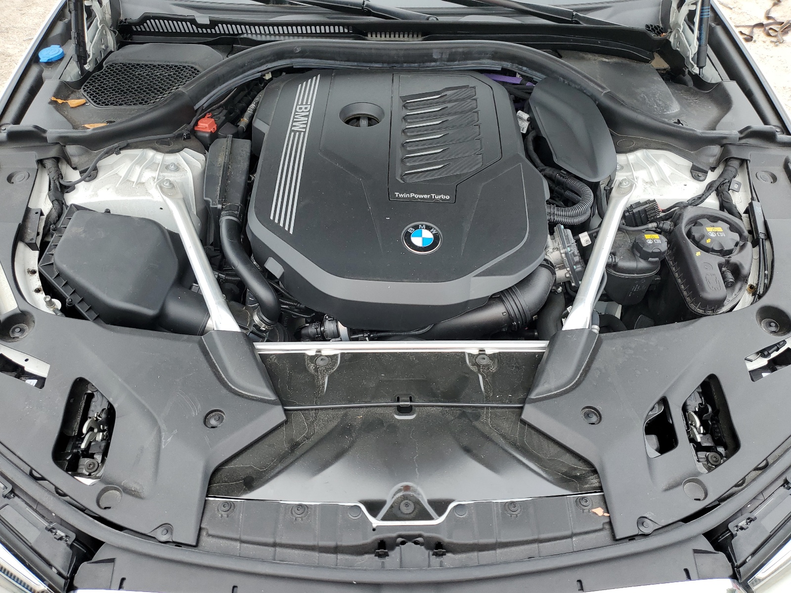 WBA53BJ01NWX57479 2022 BMW 540 I