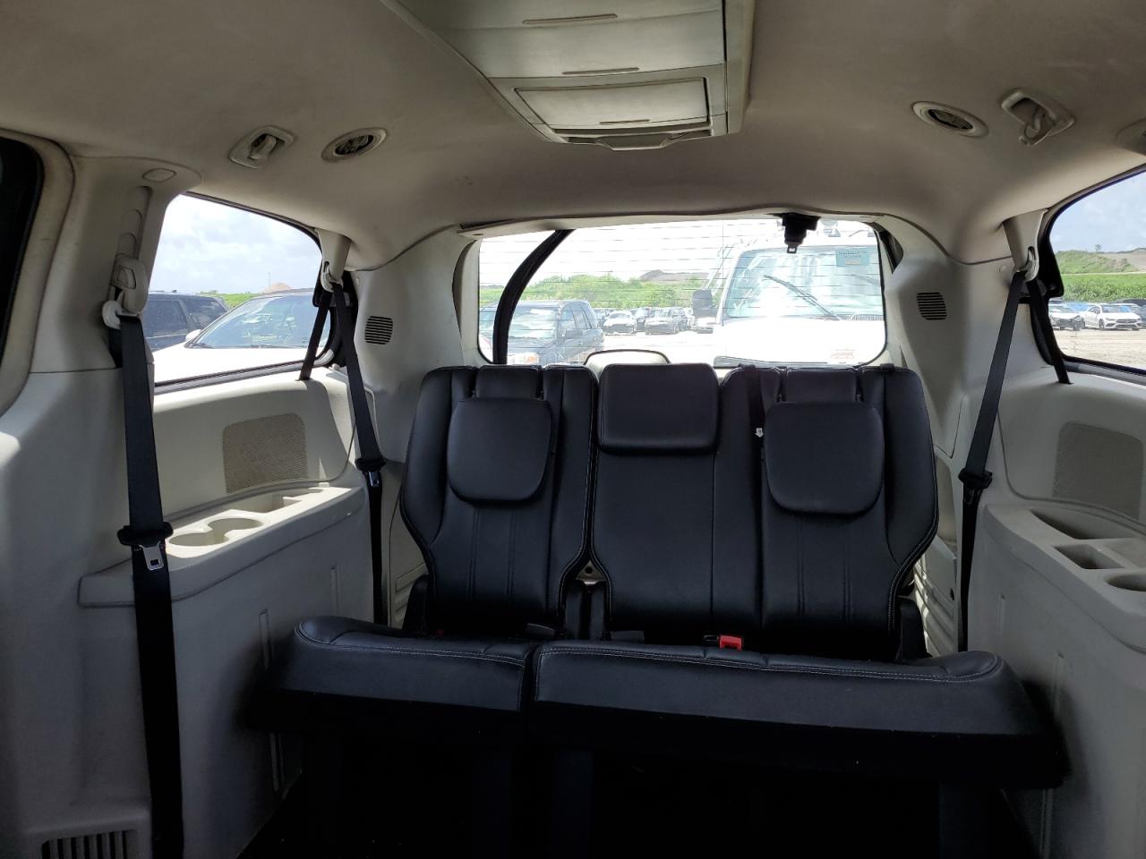 2013 Chrysler Town & Country Touring VIN: 2C4RC1BG2DR774647 Lot: 64478814