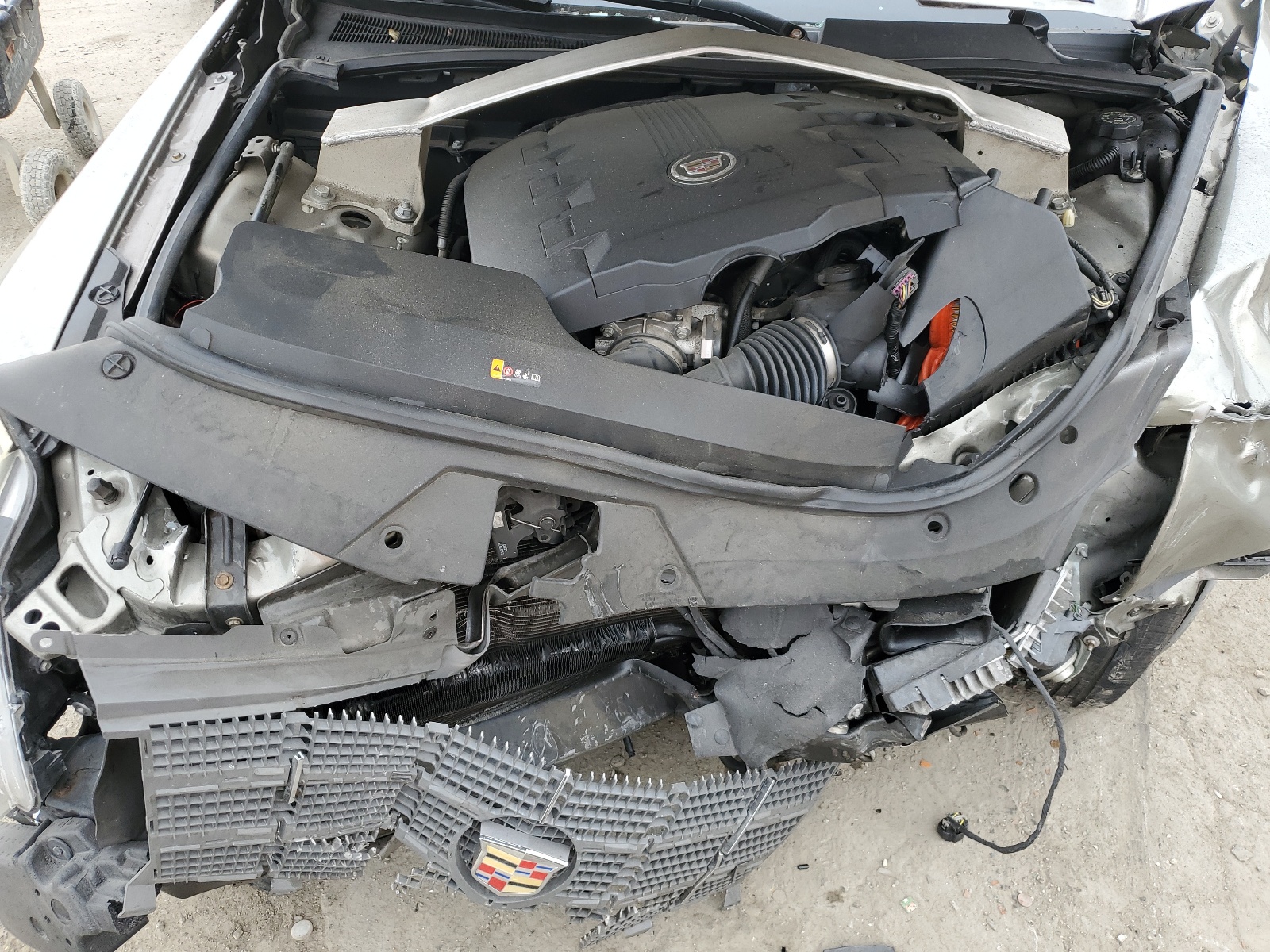 1G6DF5EG8A0118708 2010 Cadillac Cts Luxury Collection