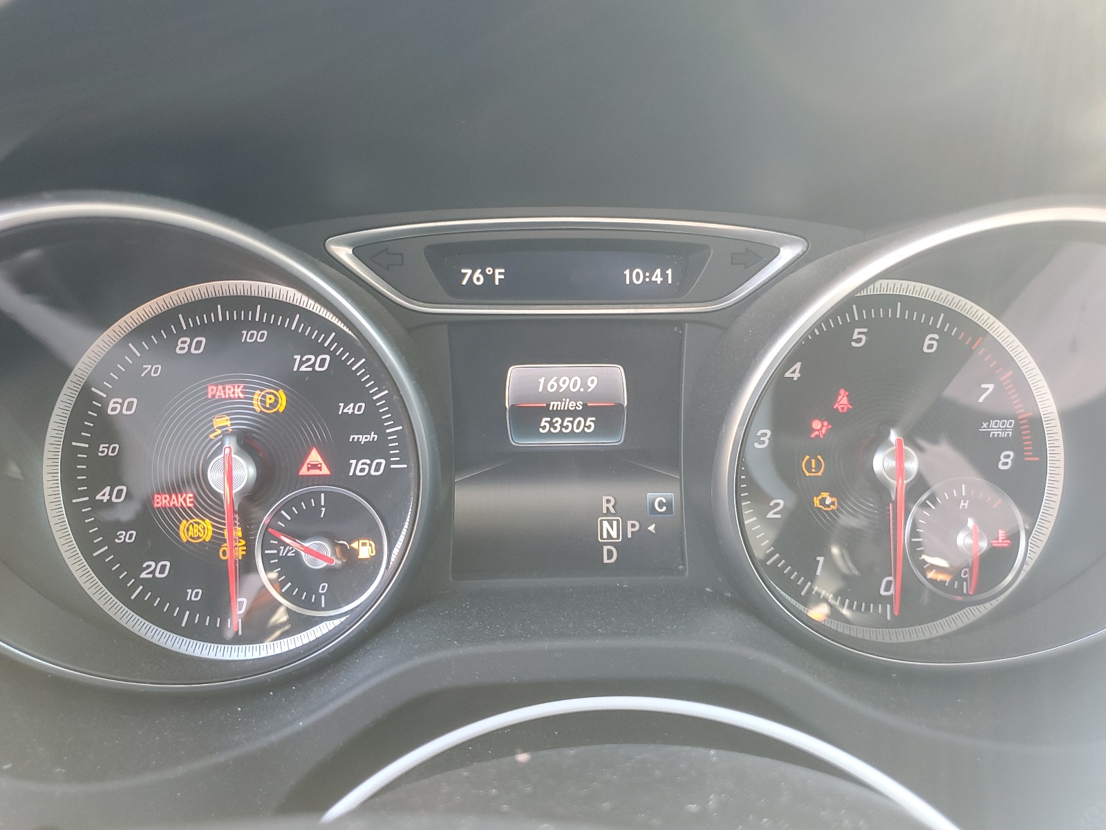 WDCTG4GB0JJ477492 2018 Mercedes-Benz Gla 250 4Matic