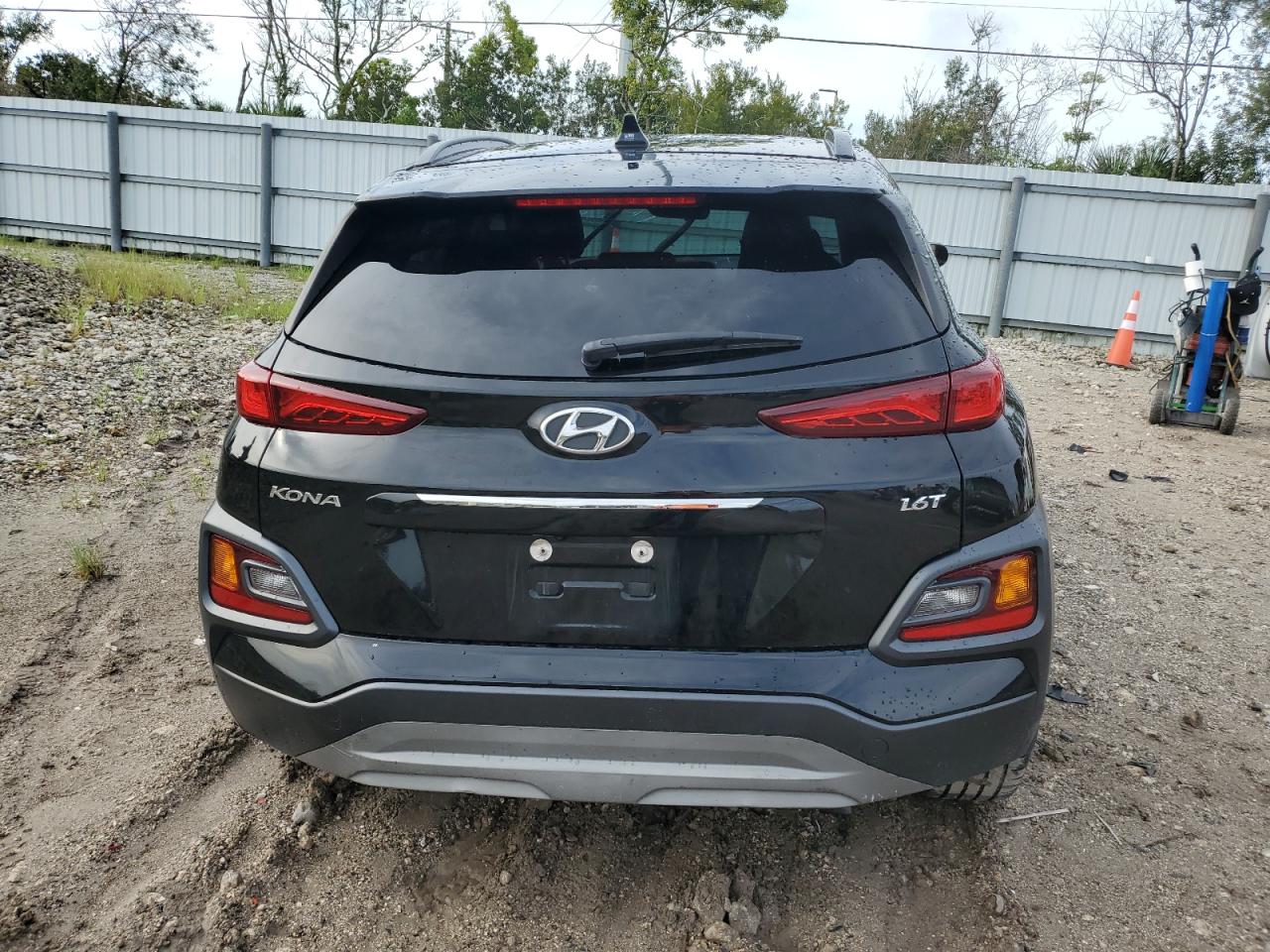 KM8K33A53MU667926 2021 Hyundai Kona Limited