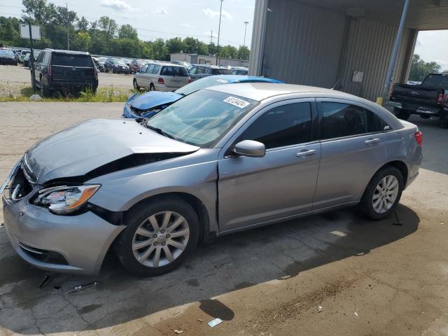 2013 Chrysler 200 Touring de vânzare în Fort Wayne, IN - Front End