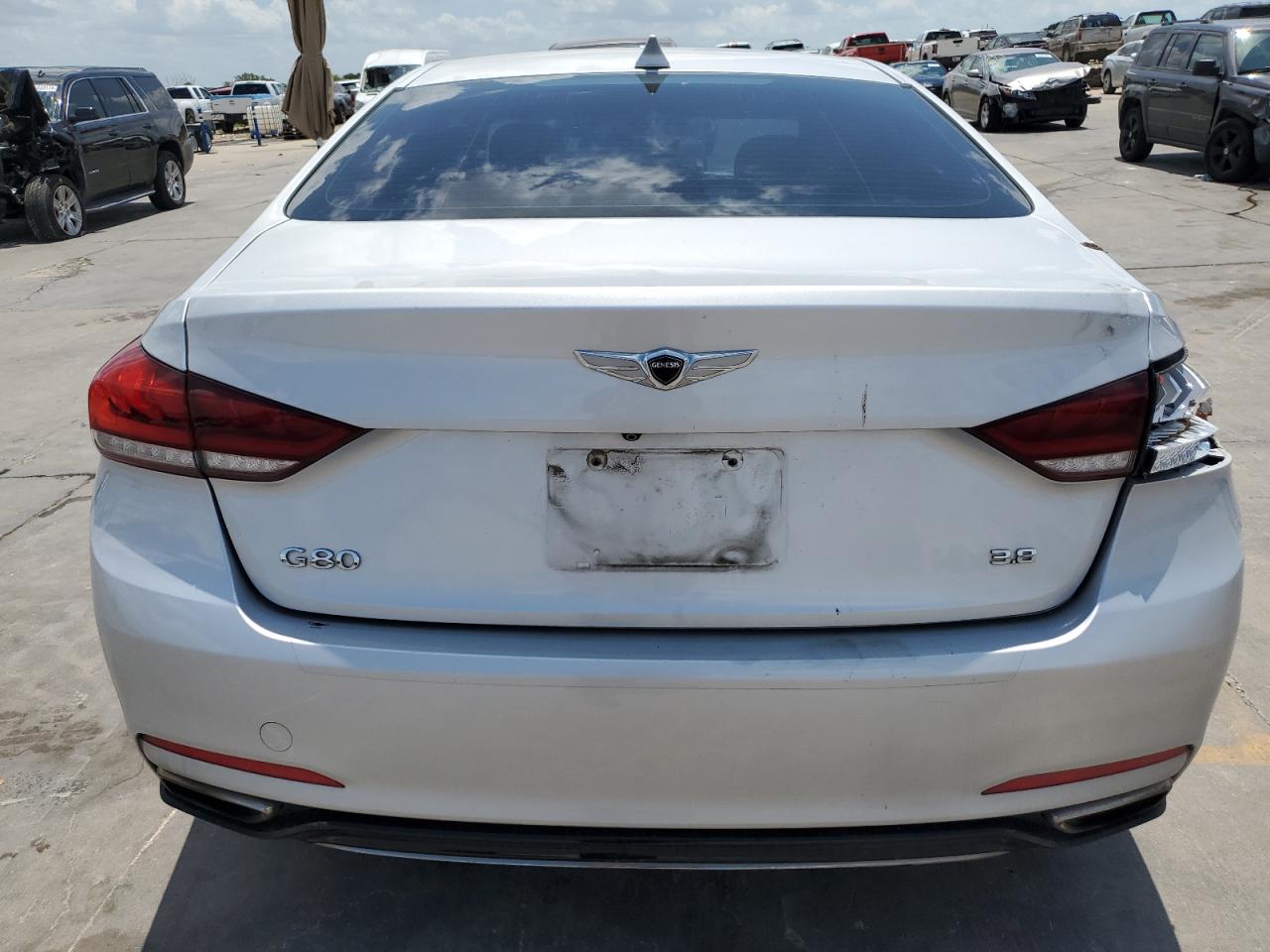 KMHGN4JE7JU235079 2018 Genesis G80 Base