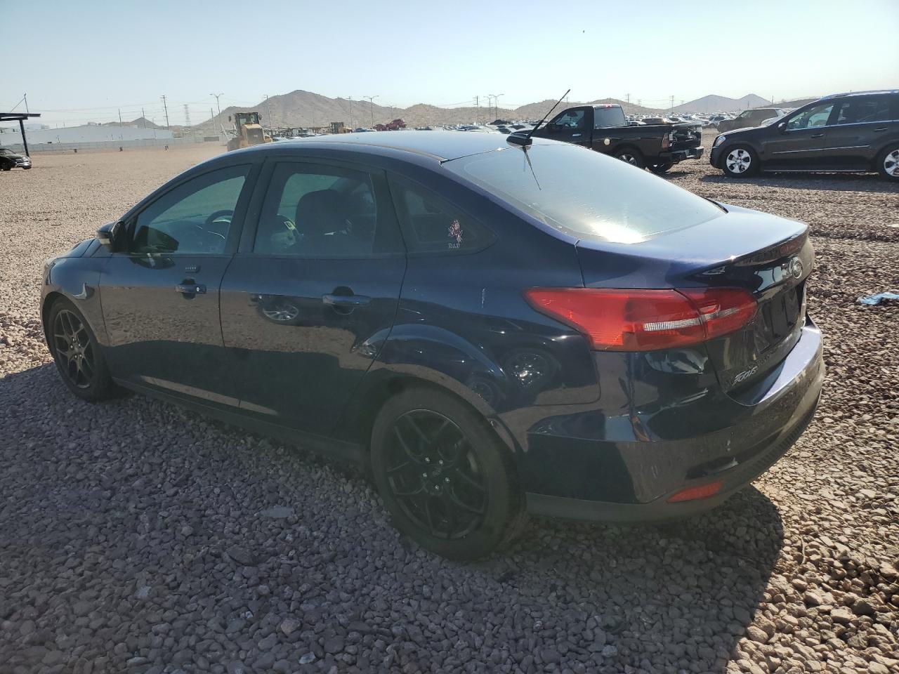 1FADP3F20GL405894 2016 FORD FOCUS - Image 2