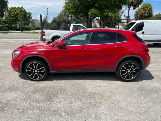 2017 Mercedes-Benz Gla 250 vin: WDCTG4EB4HJ335160