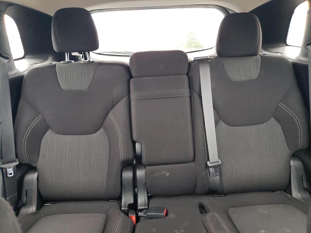 2016 Jeep Cherokee Latitude VIN: 1C4PJMCB0GW152884 Lot: 63683034