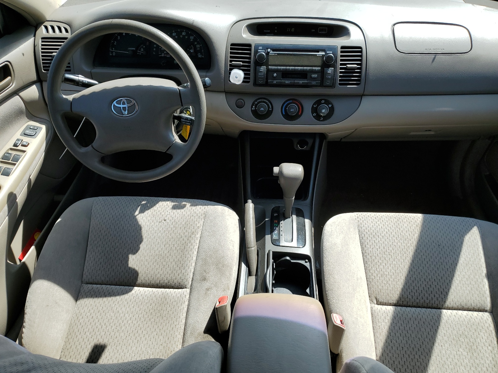 4T1BE32K14U897513 2004 Toyota Camry Le