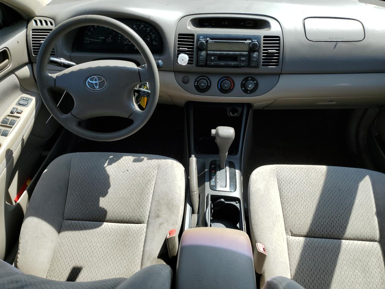 2004 Toyota Camry Le VIN: 4T1BE32K14U897513 Lot: 64676674