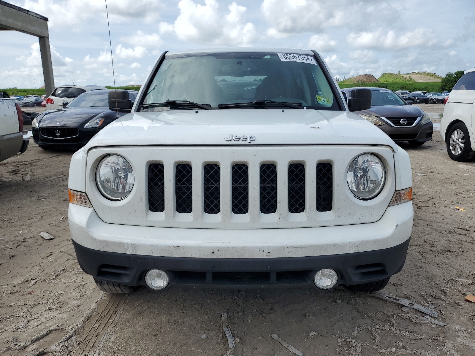 2016 Jeep Patriot Latitude vin: 1C4NJRFB4GD501380