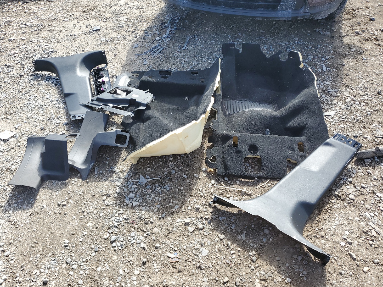 SALYB2EXXLA292049 2020 Land Rover Range Rover Velar S