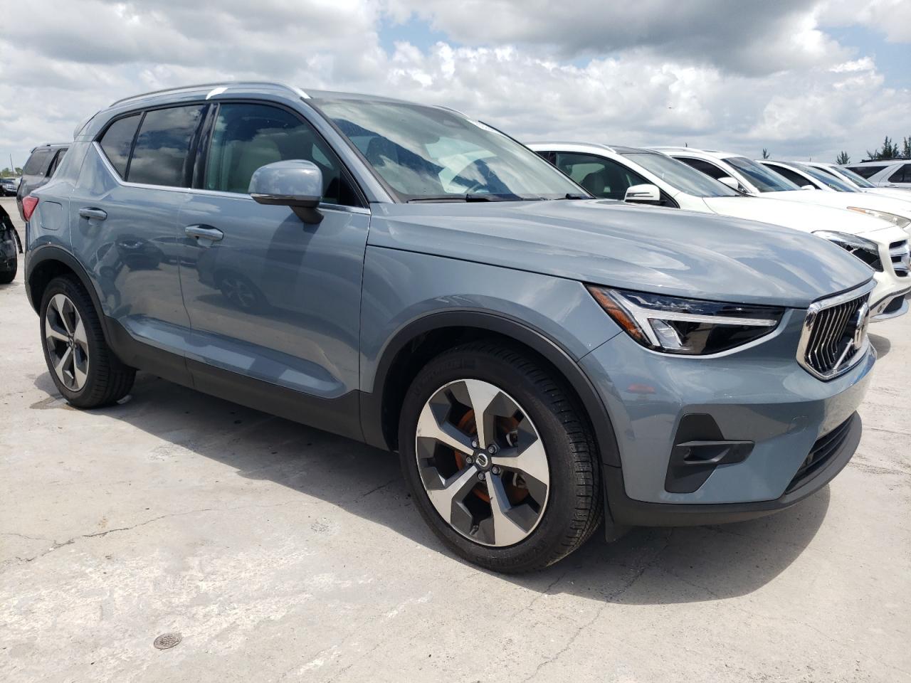 2023 Volvo Xc40 Plus VIN: YV4L12UN6P2989283 Lot: 60554994