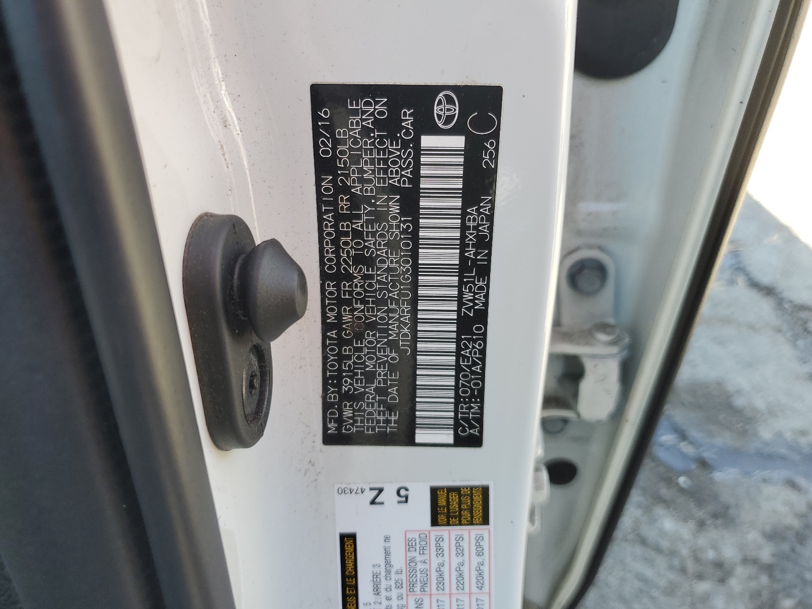 JTDKARFU1G3010131 2016 Toyota Prius