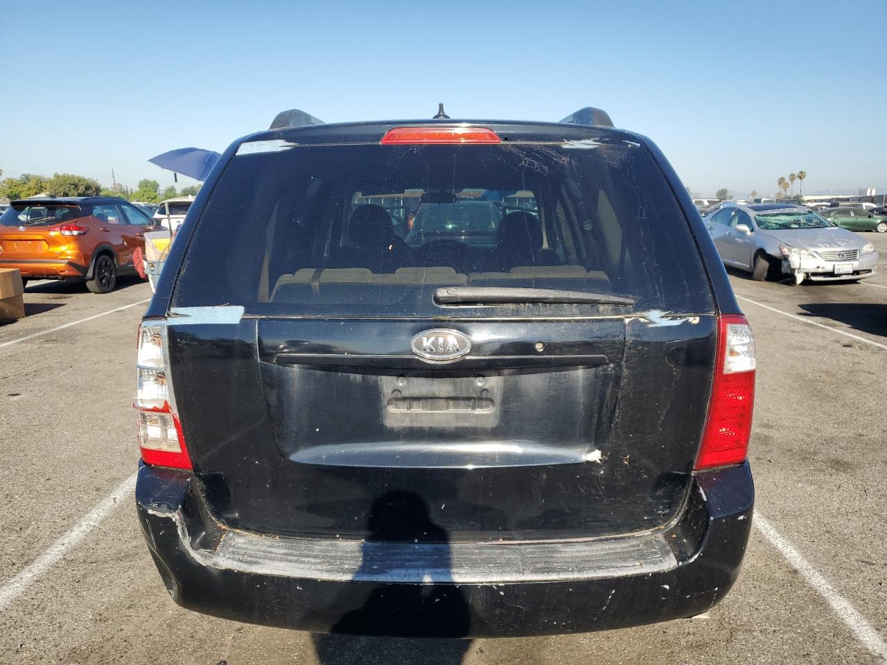 2010 Kia Sedona Lx VIN: KNDMG4C33A6327131 Lot: 61886804